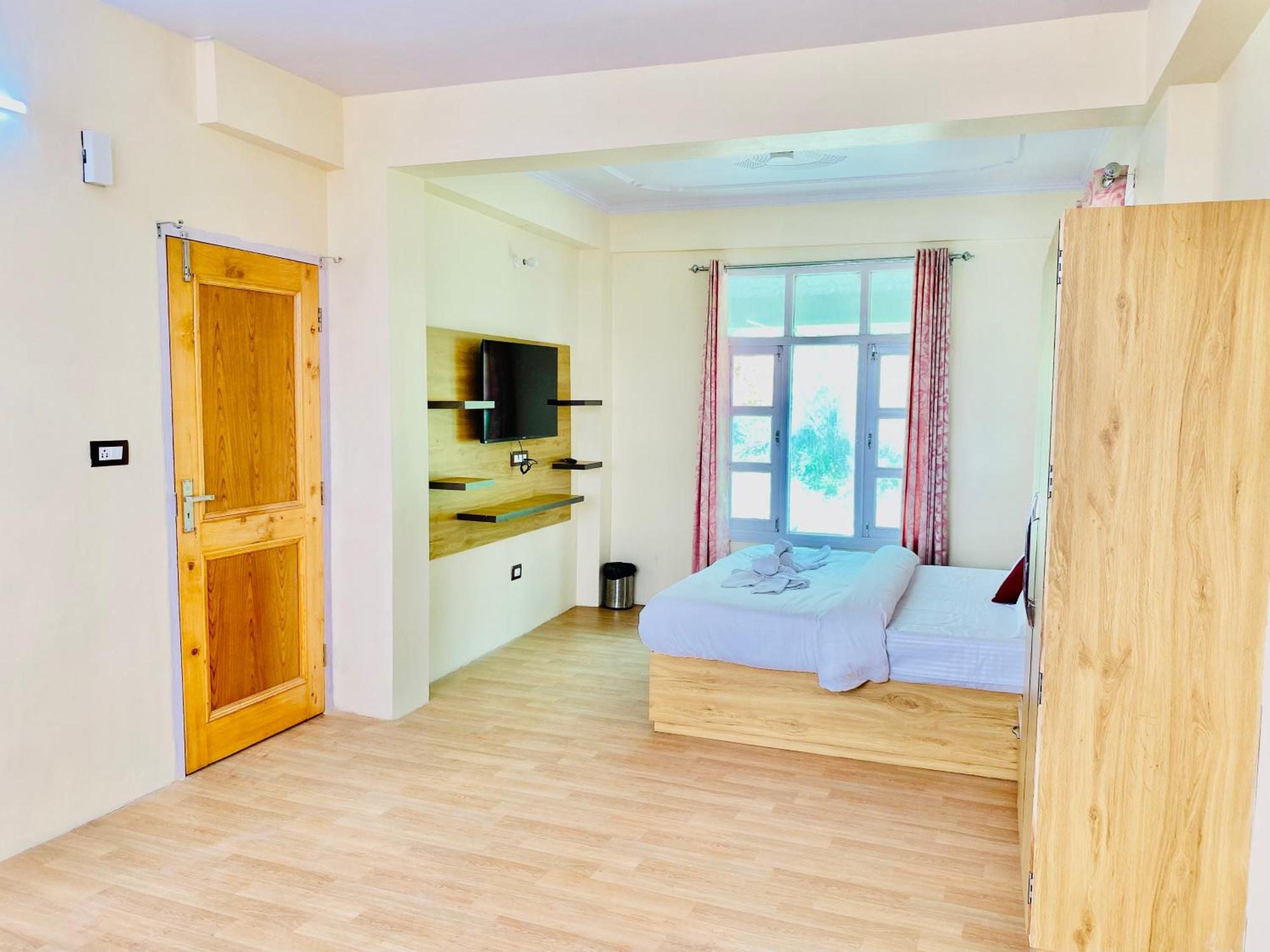 שימלה Royal Green Mashobra - Mountain And Valley View Rooms מראה חיצוני תמונה