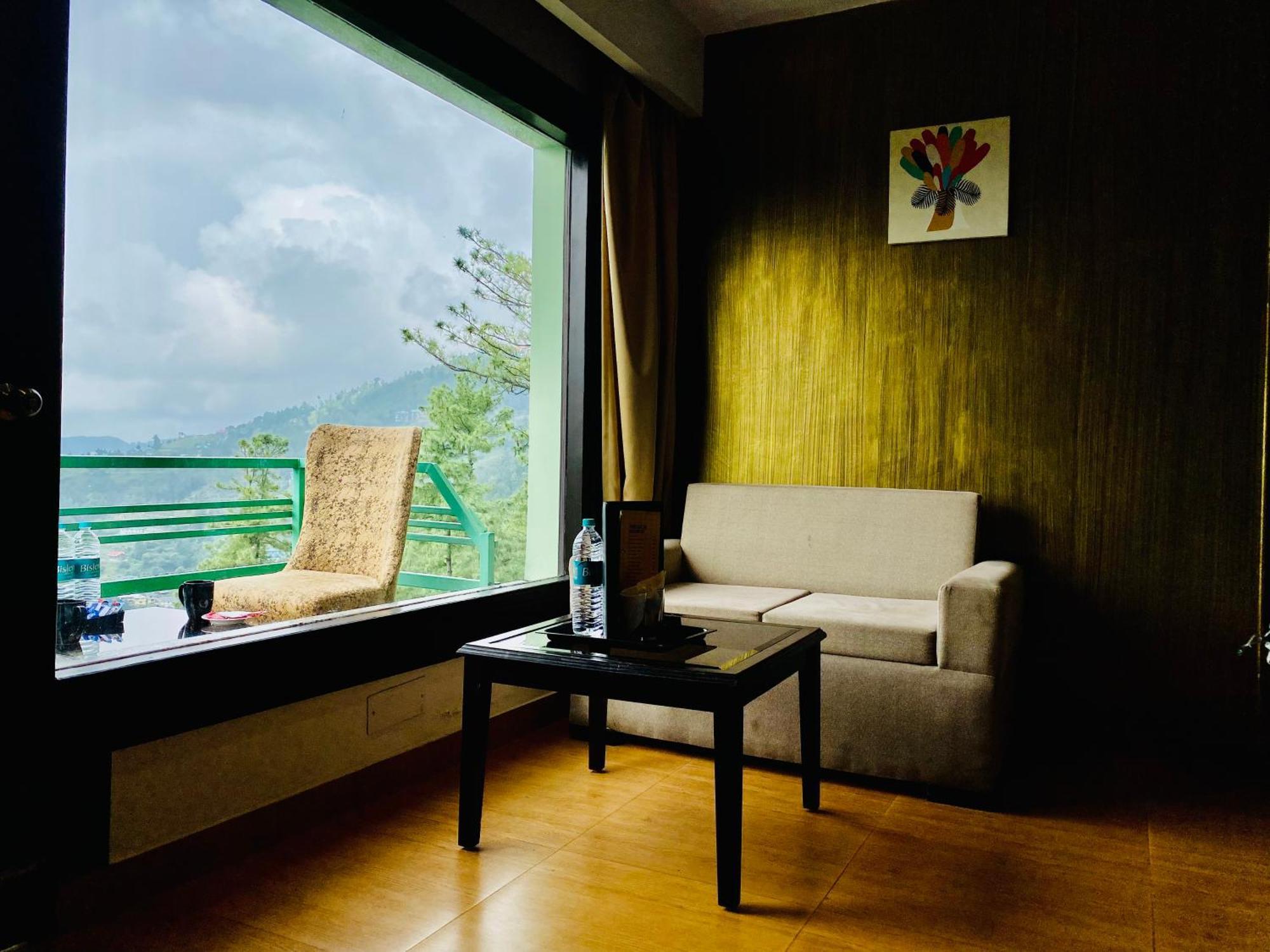 שימלה Royal Green Mashobra - Mountain And Valley View Rooms מראה חיצוני תמונה