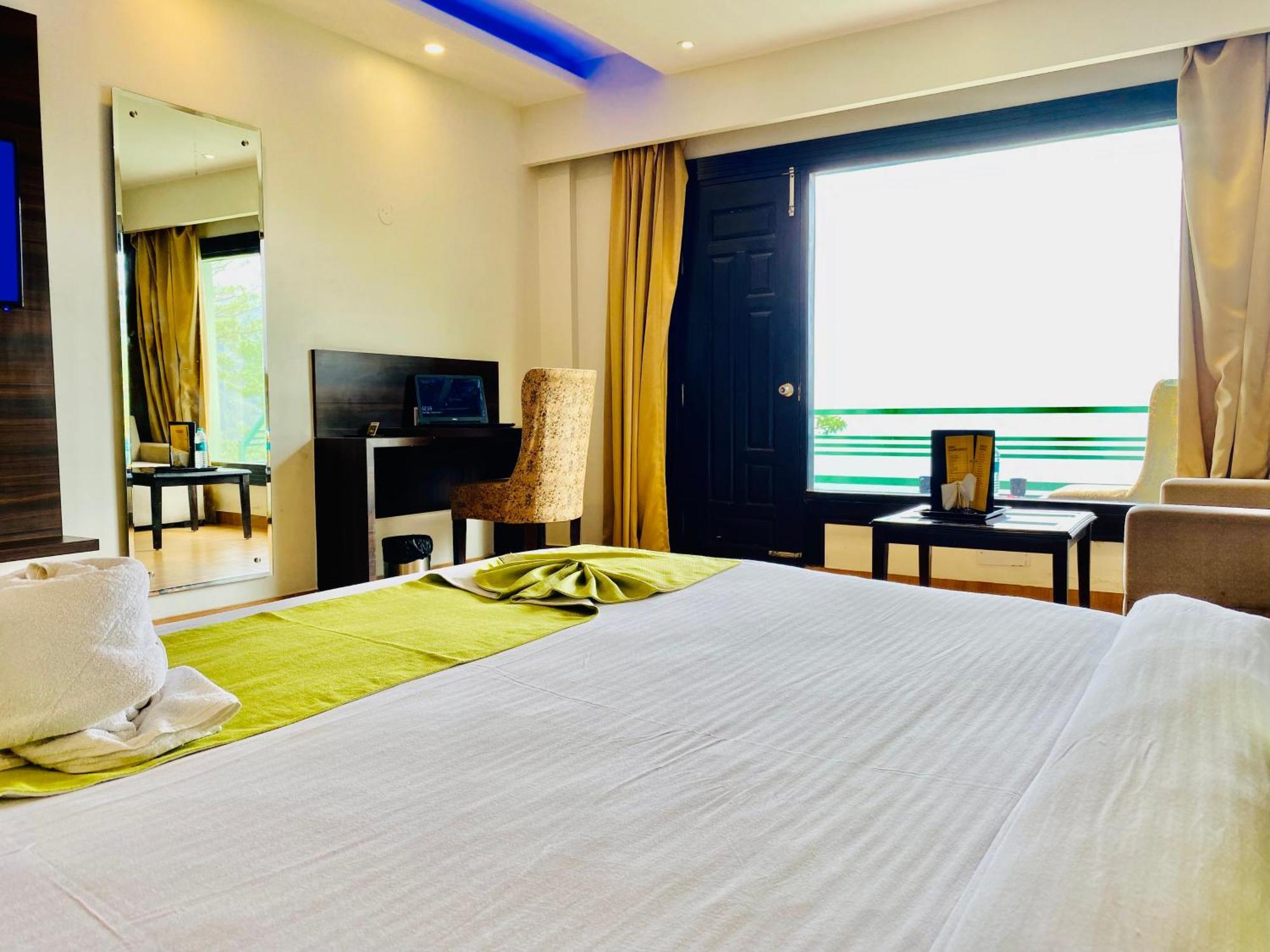 שימלה Royal Green Mashobra - Mountain And Valley View Rooms מראה חיצוני תמונה